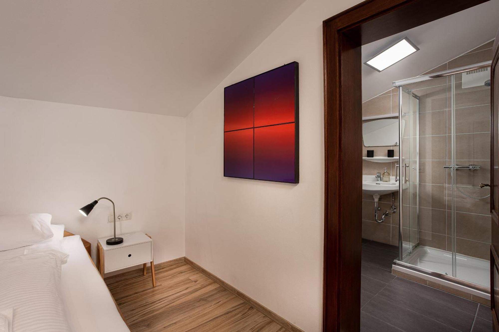 Alpine View Apartments Niedernsill Habitación foto